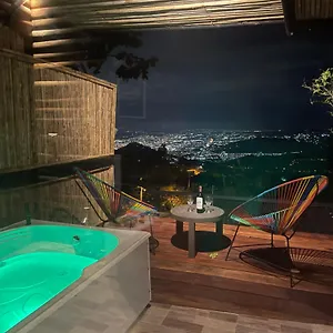 https://romero-glamping-y-cabaas.cali-hotels.com