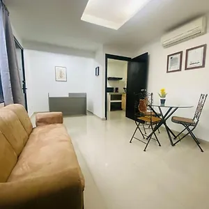 https://zona-torre-de-cali-fabuloso-apartaestudio-203.cali-hotels.com